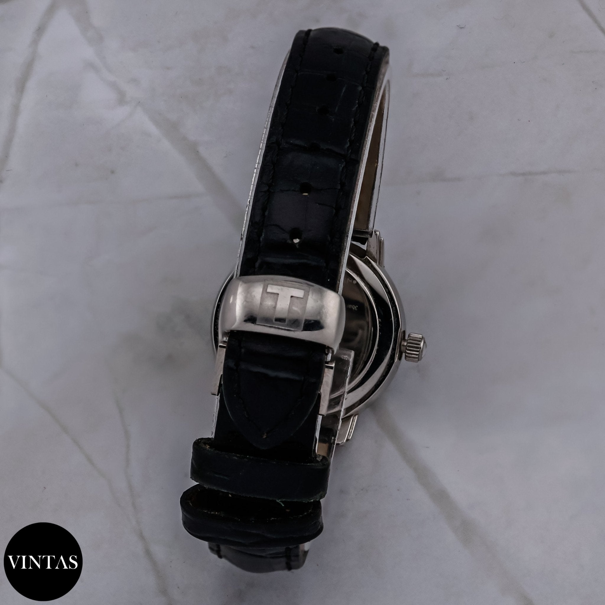 Tissot T-Classic T057210A - Vintage | VINTAS